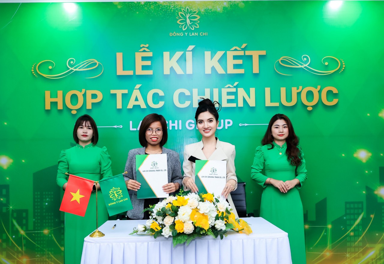 Dược Sĩ kiêm Điều Dưỡng viên Woai Riô - người lan tỏa giá trị sức khỏe chất lượng Đông Y Lan Chi về buôn làng 