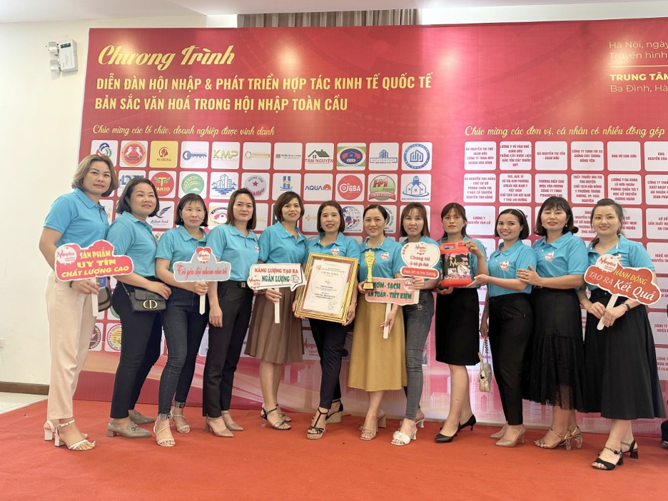 Thương Hiệu Mopha Đạt Giải Thưởng “ TOP10 Sản Phẩm – Dịch Vụ Chất Lượng Cao Vì Người Tiêu Dùng”