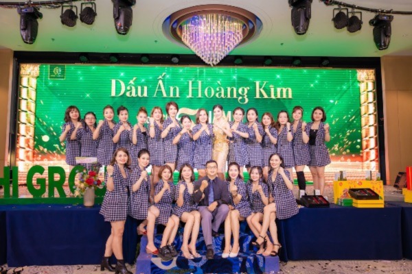 Dược sĩ đại học Nguyễn Hồng Hà: chuyển hoá cuộc đời khởi nghiệp cùng Đông Y Lan Chi