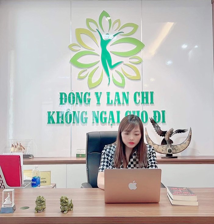 Dược sĩ đại học Nguyễn Hồng Hà: chuyển hoá cuộc đời khởi nghiệp cùng Đông Y Lan Chi