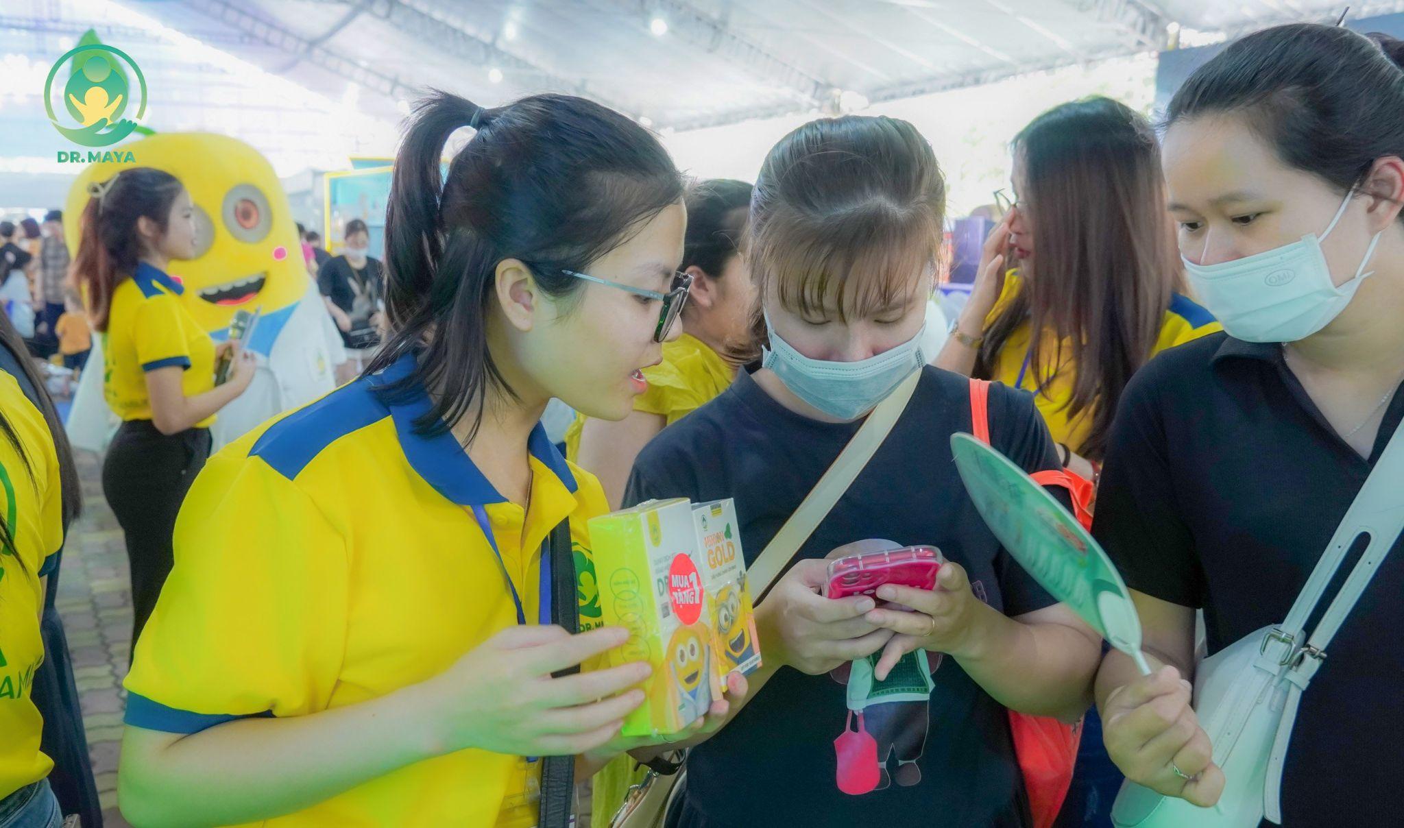 DR.MAYA đồng hành cùng KIDSPLAZA tại Festival Mẹ bầu & Em bé 2023